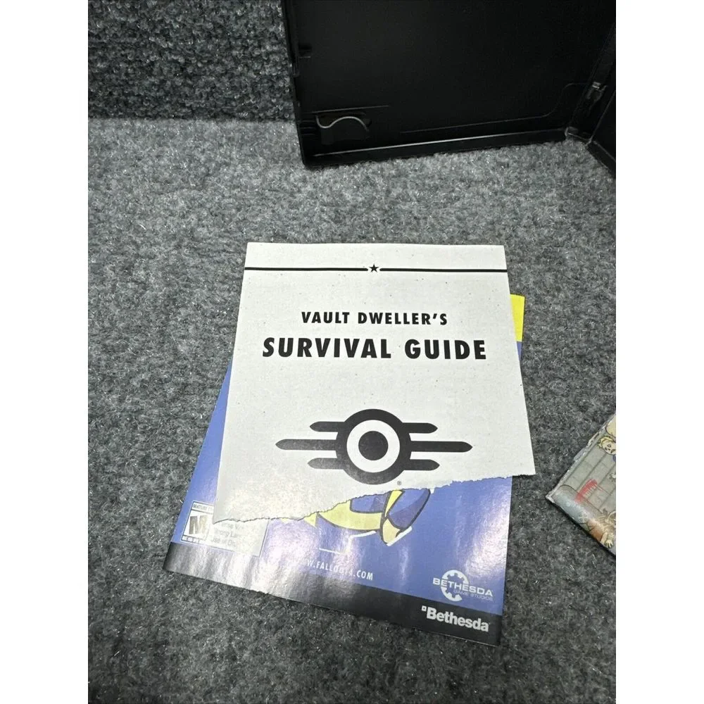Fallout 4 PC Games 2015 Complete with Manual Survival Guide &‎ Poster